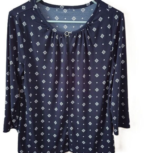 Navy Blue Blouse Size Medium‎ -H030 - Picture 1 of 13